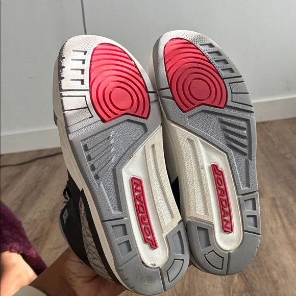 Jordan Kids Black and Gray Sneakers - Picture 12 of 16